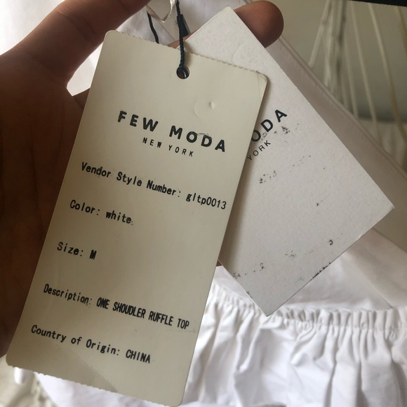 NEW*** Few Moda One Shoulder Ruffle top - Picture 2 of 3